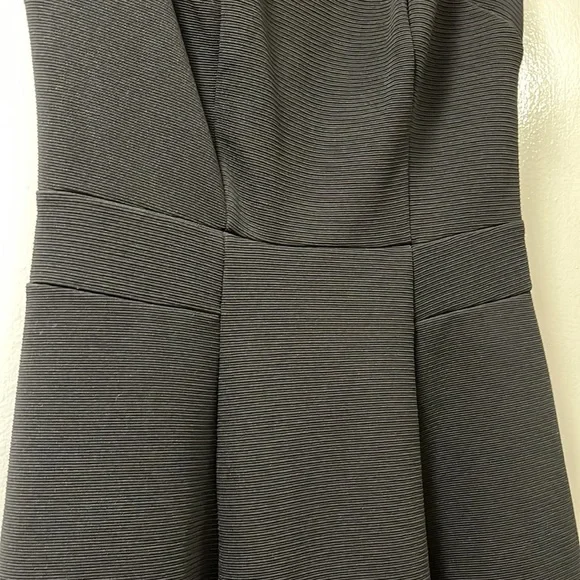 Little Black Dress. - Picture 3 of 10